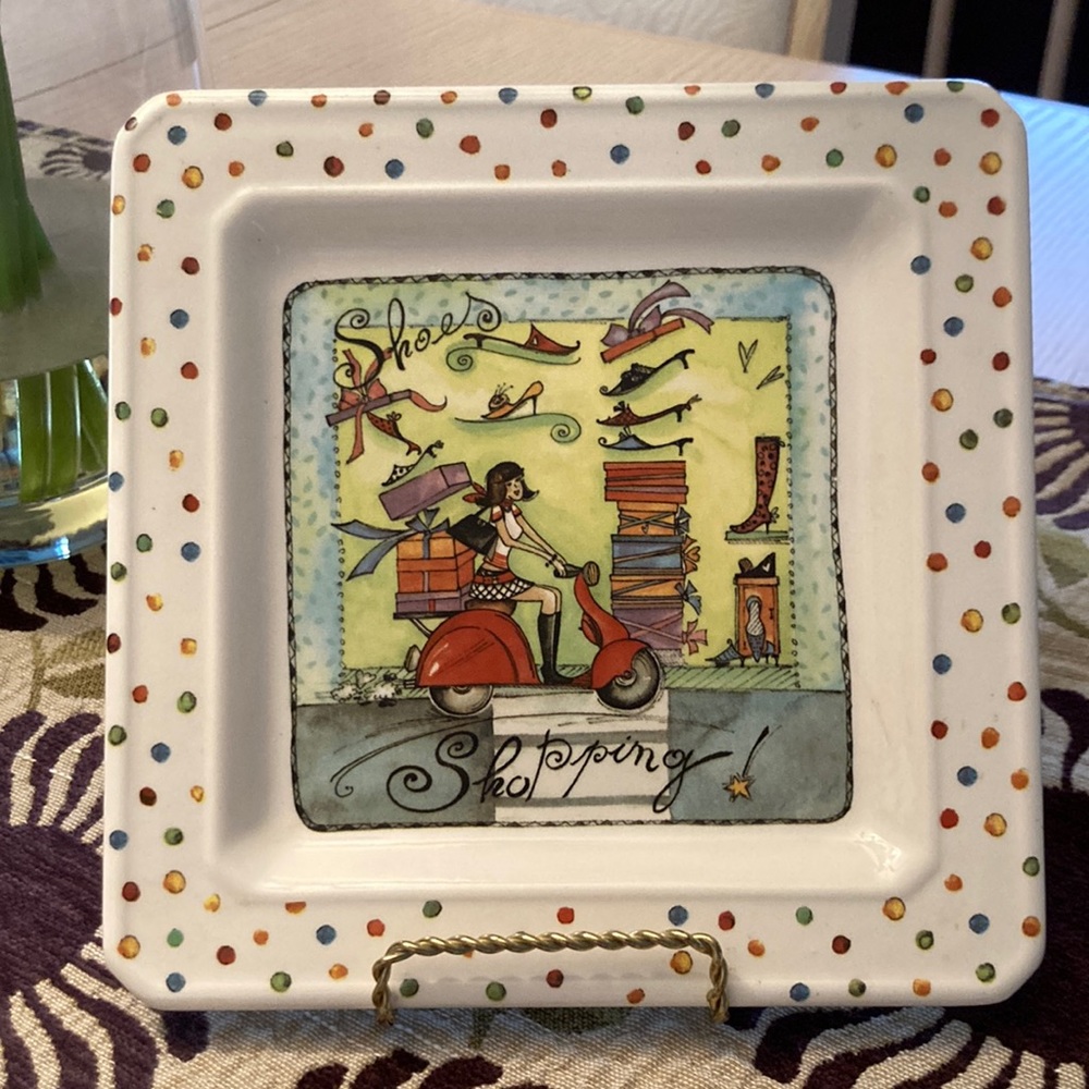 Adorable shopping plate